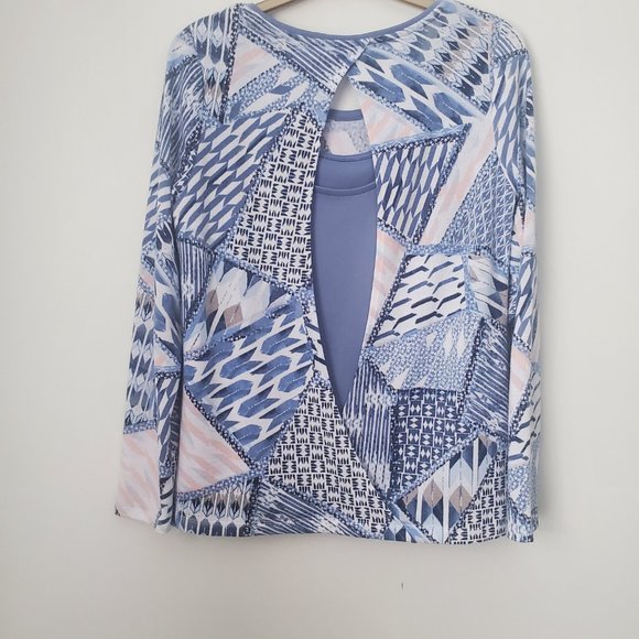 CHICO'S Women's Blue Abstract Print Sweater Light w/ Tank Top Underlay - Picture 7 of 11